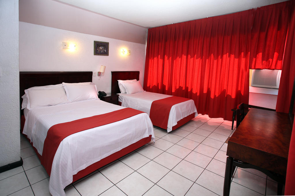 Hotel Robert Prince Poza Rica Rom bilde